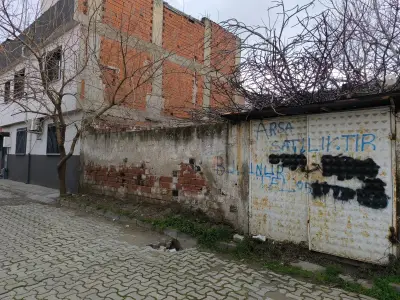 ACİL SATILIK – FIRSAT FİYAT    120 M² ARSA - Arazi | Zero Emlak - Fotoğraf 4 Arka Plan