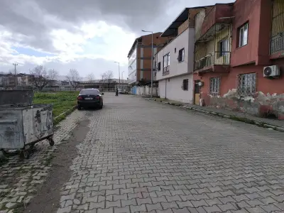 ACİL SATILIK – FIRSAT FİYAT    120 M² ARSA - Arazi | Zero Emlak - Fotoğraf 1 Arka Plan