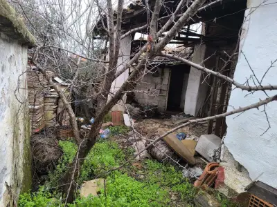 TURGUTLU DERBENT – KÖYÜN İÇİNDE 180 M² ARSA – - Konut | Zero Emlak - Fotoğraf 7 Arka Plan